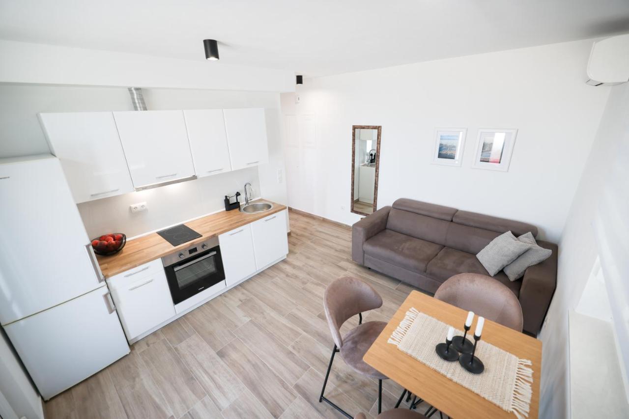 Duo Soles - Apartments With Private Parking Near Zadar Murvica  Buitenkant foto