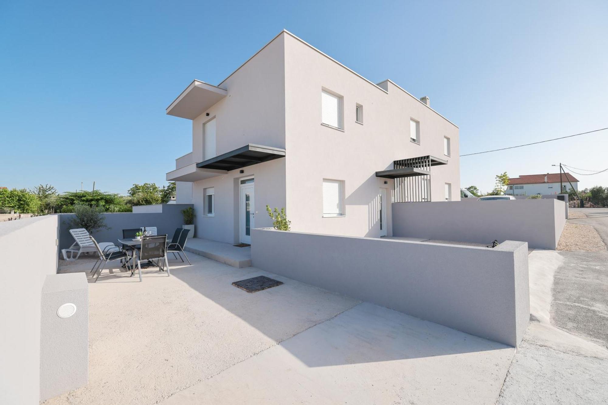 Duo Soles - Apartments With Private Parking Near Zadar Murvica  Buitenkant foto