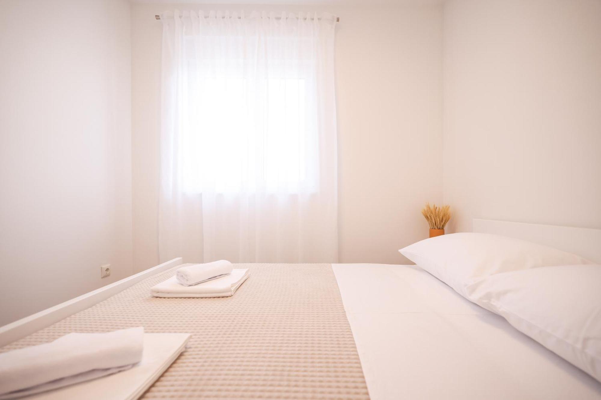 Duo Soles - Apartments With Private Parking Near Zadar Murvica  Buitenkant foto