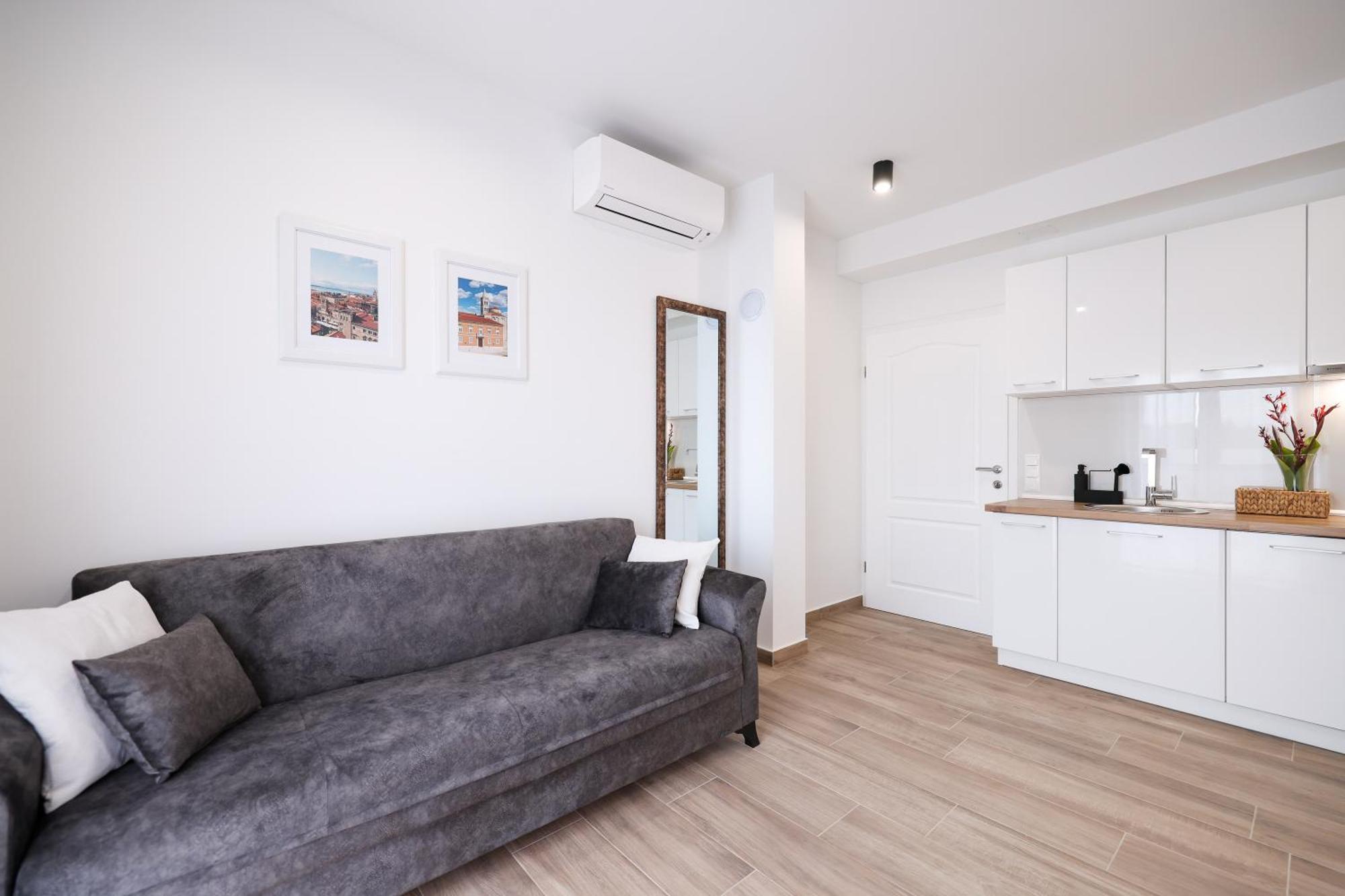 Duo Soles - Apartments With Private Parking Near Zadar Murvica  Buitenkant foto