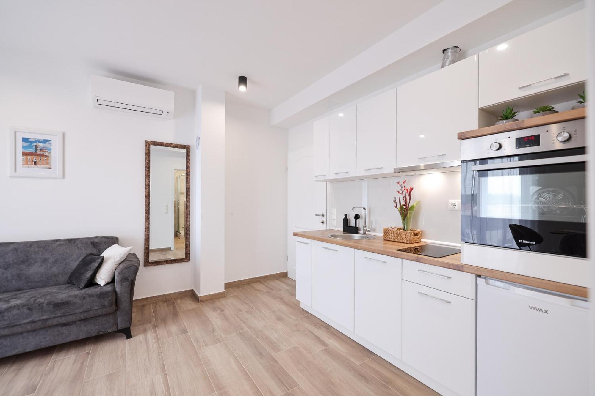 Duo Soles - Apartments With Private Parking Near Zadar Murvica  Buitenkant foto