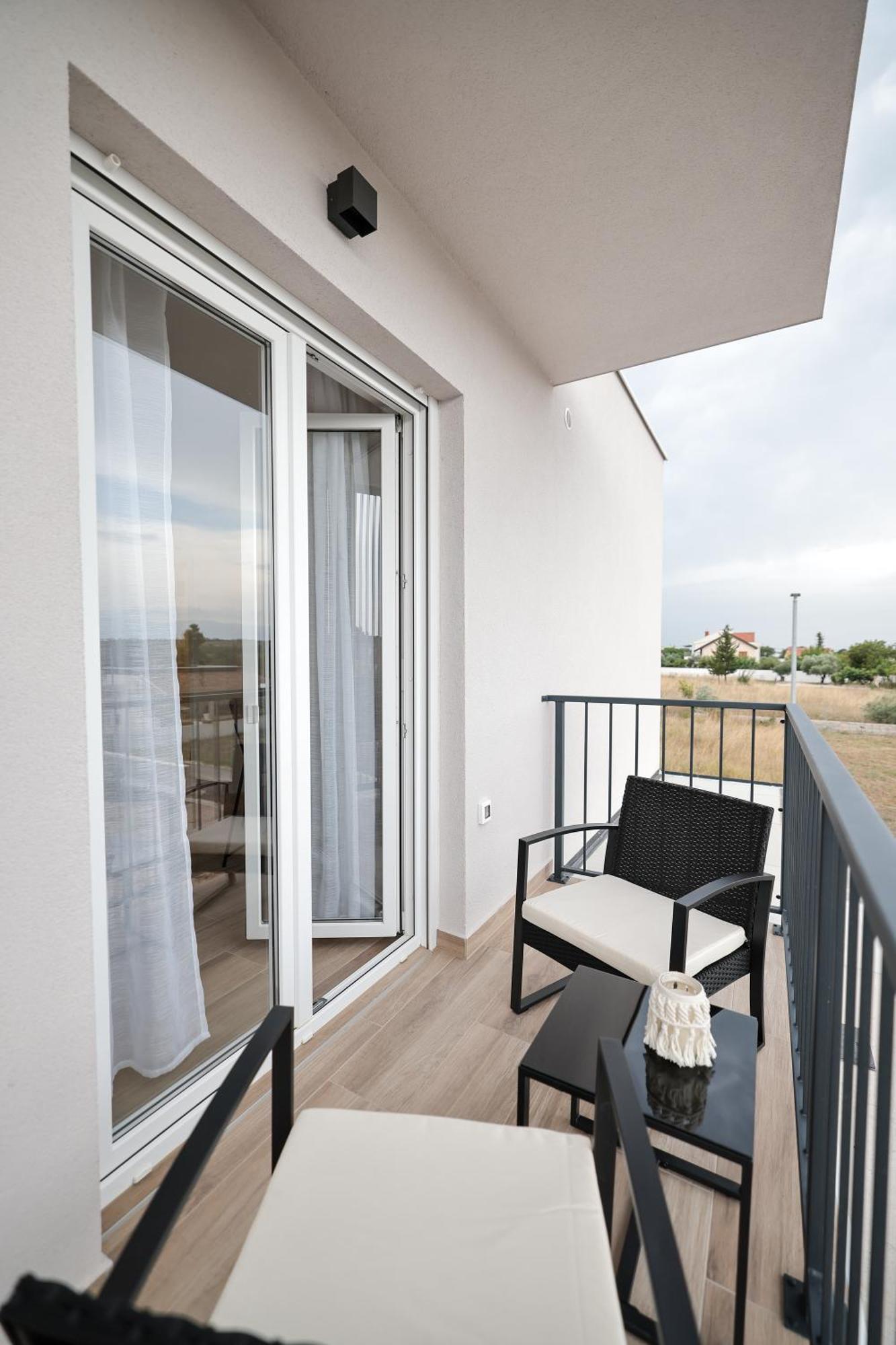 Duo Soles - Apartments With Private Parking Near Zadar Murvica  Buitenkant foto