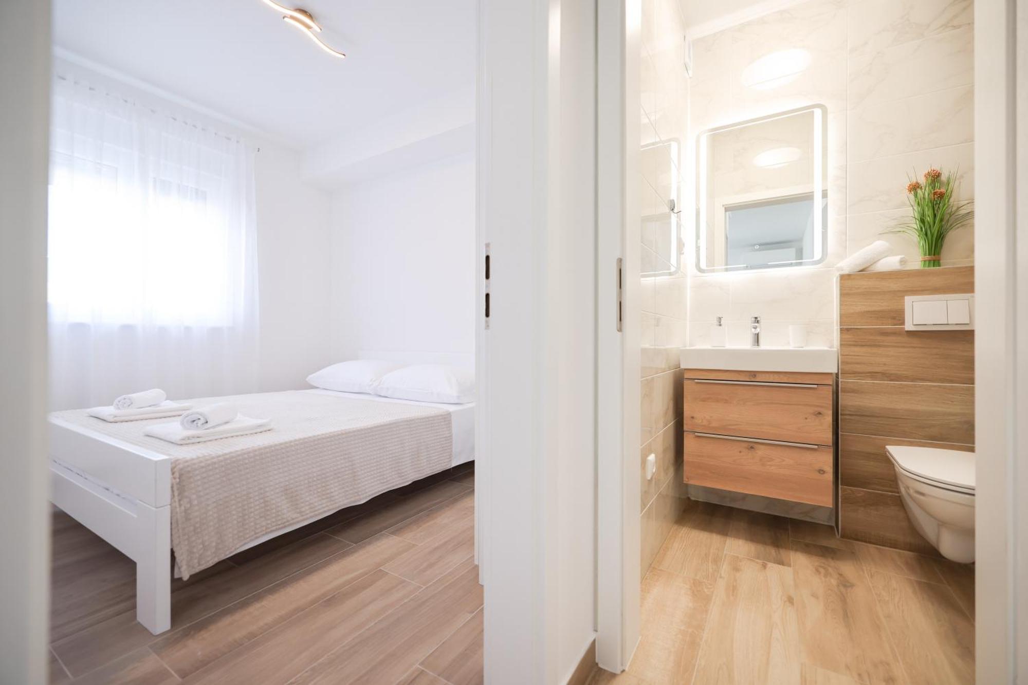 Duo Soles - Apartments With Private Parking Near Zadar Murvica  Buitenkant foto