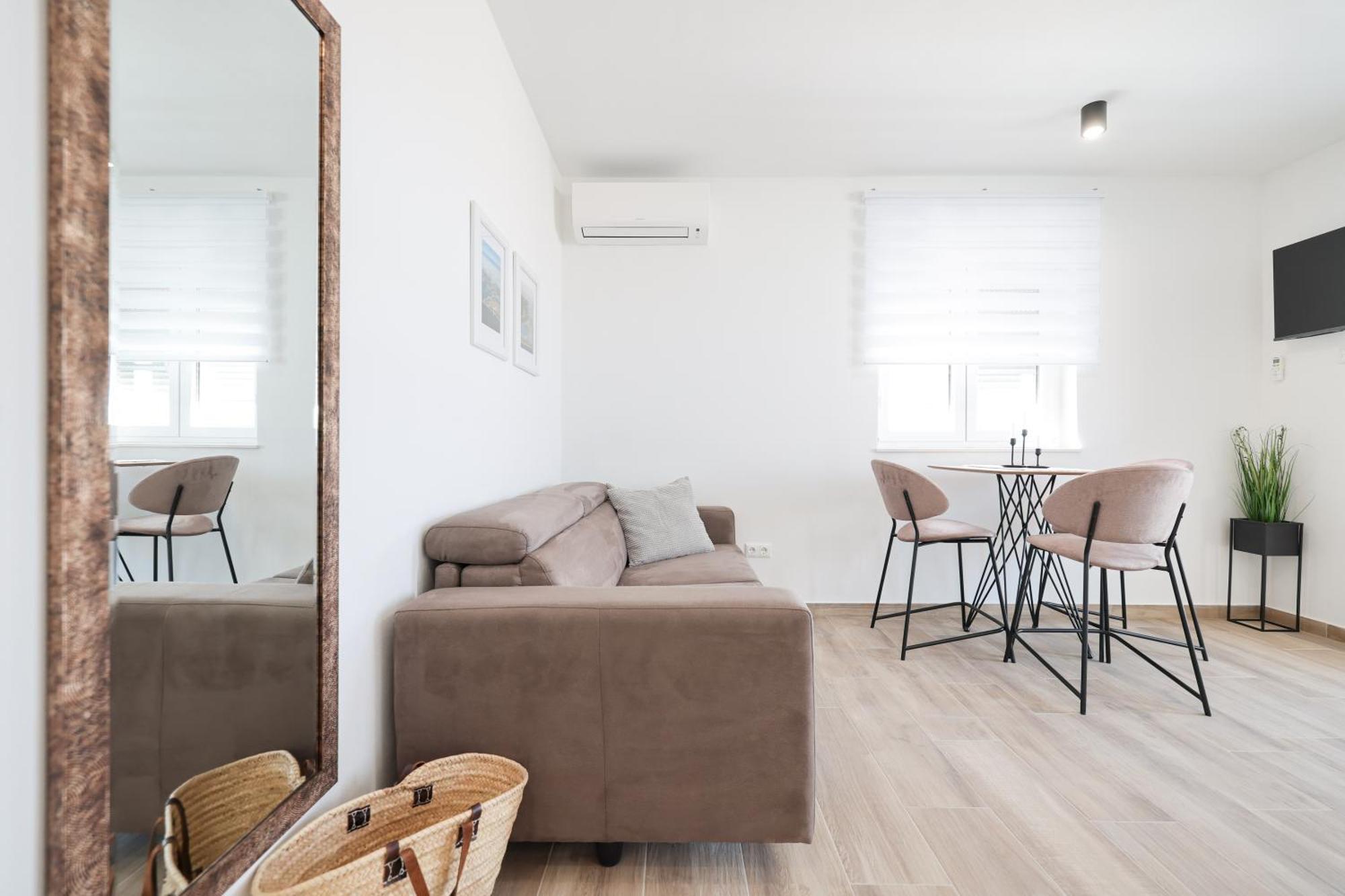 Duo Soles - Apartments With Private Parking Near Zadar Murvica  Buitenkant foto